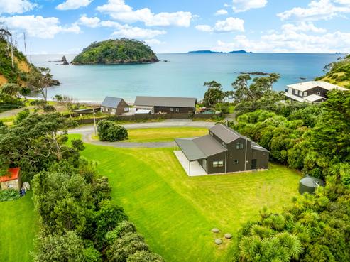 565 Rockell Road, Whananaki