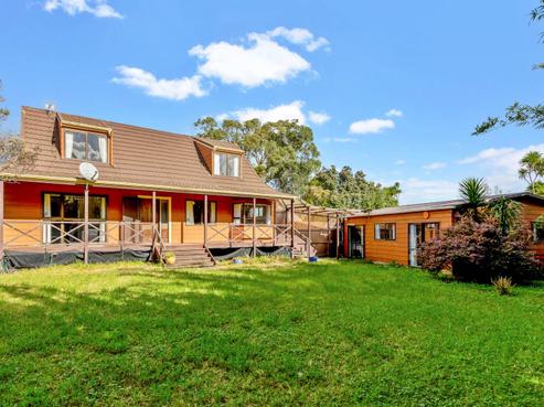 11 Simpson Road, Ranui