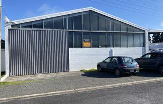 A whole lot of warehouse- For Lease