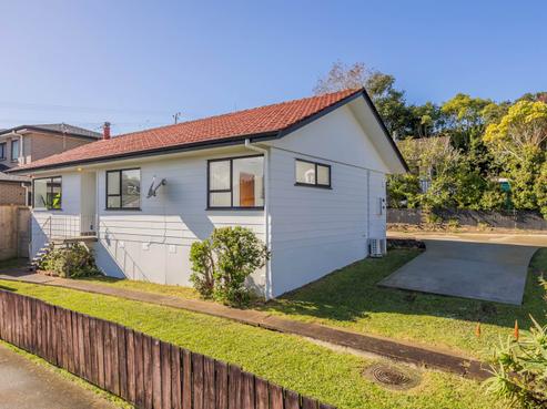 71 Santiago Crescent, Unsworth Heights