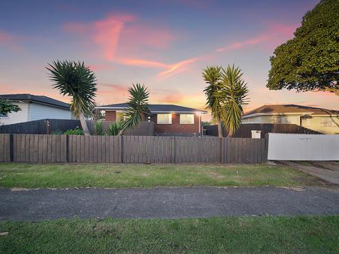 440 Roscommon Road, Clendon Park