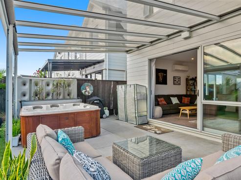 28 Owen Chapman Drive, Red Beach