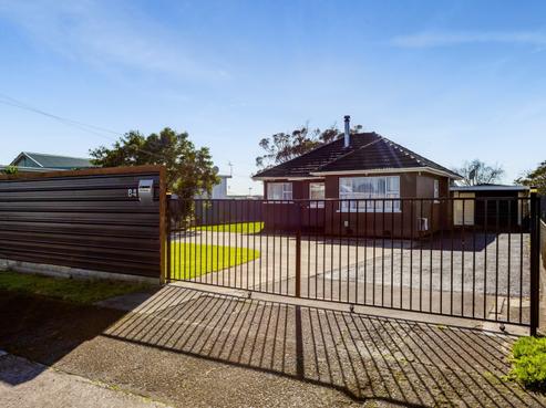 84 Glover Road, Hawera