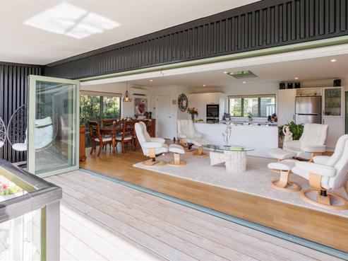 121 Cashmere Drive, Fitzherbert