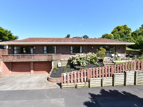 60 Hazelwood Avenue, Dinsdale
