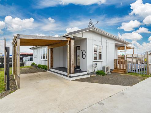 6 Cambridge Street, Putaruru