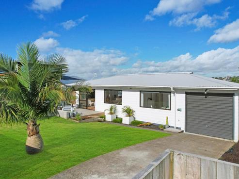 63A Albatross Road, Red Beach