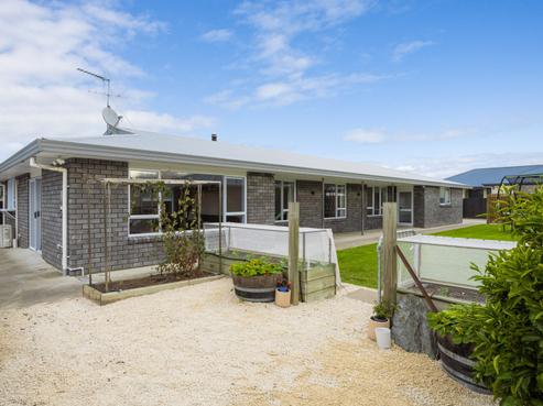 15 Wither Road, Witherlea