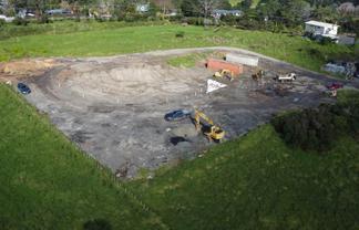 LARGE LONG BAY YARD FOR LEASE