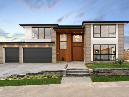 3 Headsail Drive, Long Bay