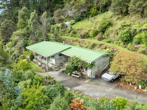 298 Moores Valley Road, Wainuiomata