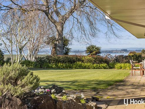 21 Koutunui Road, Athenree