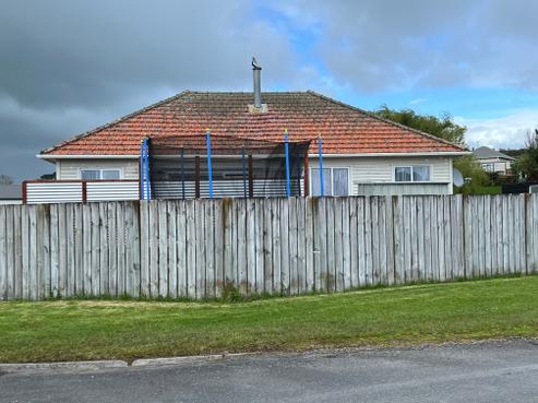 16 Makere Street, Waitara