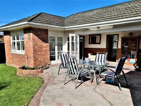 21 Wakefield Street, Westport