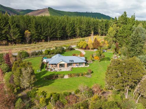 4960 Motueka Valley Highway, Tapawera