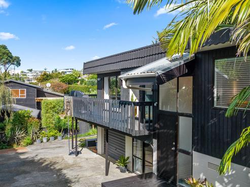 93B Churchill Road, Murrays Bay