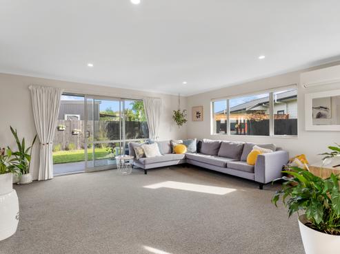 6 Somerville Lane, Brightwater