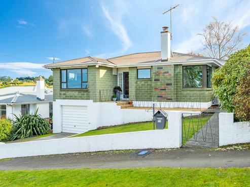 15 Spiers Road, Halfway Bush