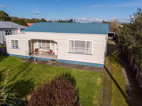 48 Burns Street, Dannevirke