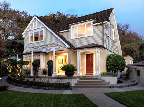 8 Fern Avenue, Epsom