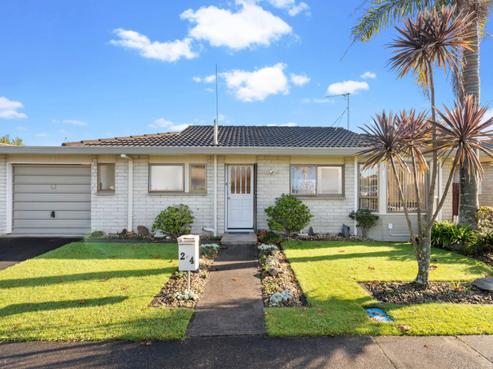 2/4 Chapel Street, Papakura