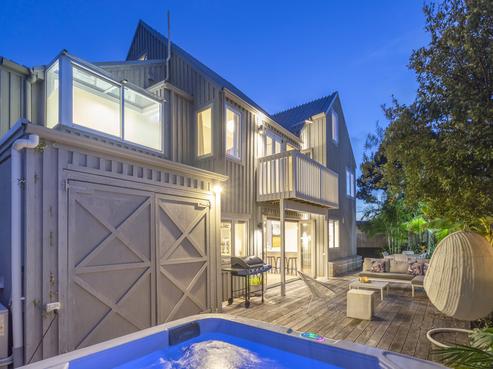17B Kenneth Avenue, Sandringham
