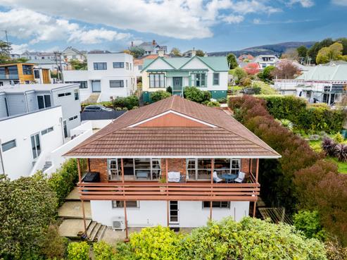 27 Selkirk Street, Roslyn