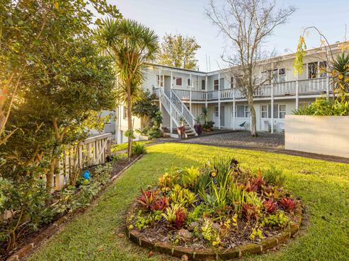 8/5 Edgars Road, Westmere