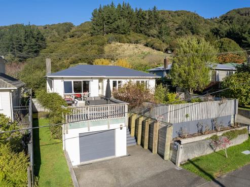 27 Gardiner Grove, Wainuiomata