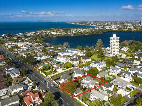 98 Kitchener Road, Milford