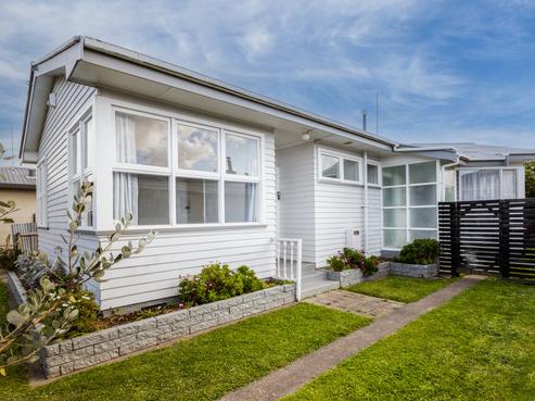 279 Kennedy Road, Onekawa