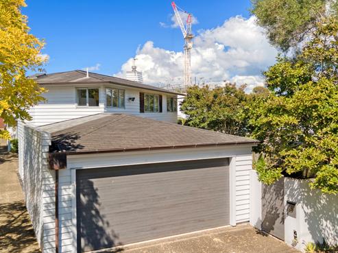 1/6 Crete Avenue, Milford