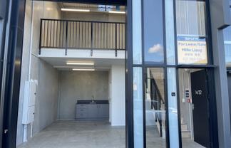 Mutil-use office and warehouse space