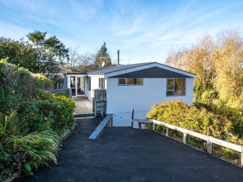 22 Estuary Crescent, Fairfield