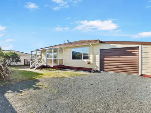 2/25 Andrew Street, Stoke