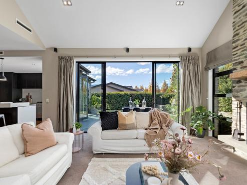 54 Ferry Hill Drive, Lower Shotover
