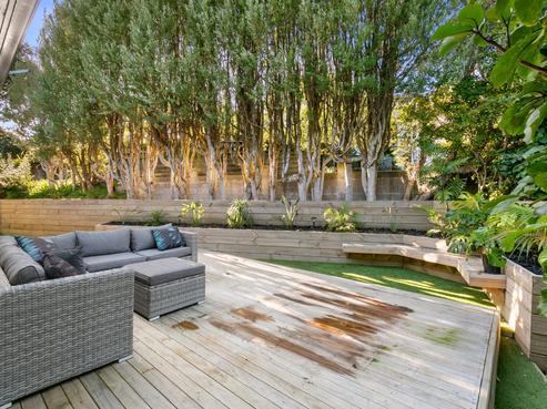 8 Puketotara Street, Highlands Park