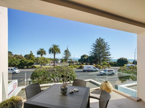 6/5 Bisley Avenue, Moana