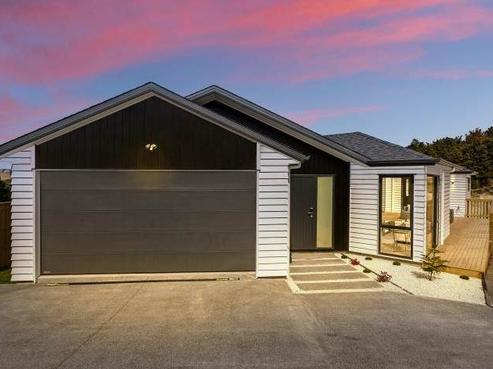 5 Maka Terrace, Orewa