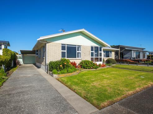 401 Fergusson Drive, Thames