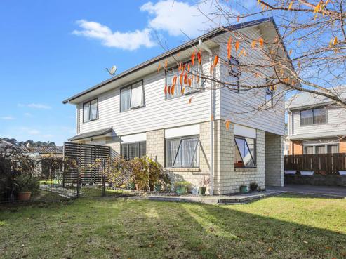 10 Foundation Place, Glen Eden