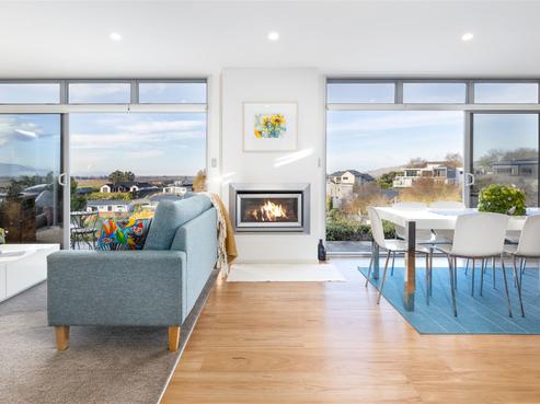8 Ridgetop Rise, Fairhall