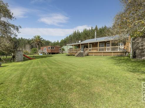 293 Ararimu Valley Road, Helensville