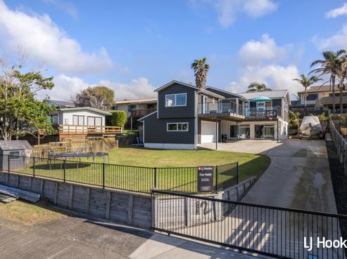 12 Angus Lane, Waihi Beach