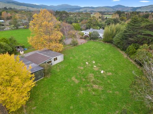 46 County Road, Otaki