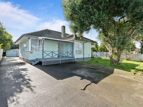 13 Wroughton Crescent, Otara