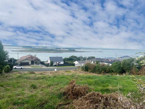 36 Pilcher Avenue, Bluff
