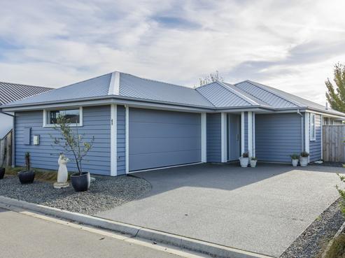 65 Mary Ellen Street, Pegasus