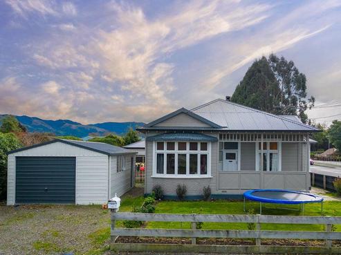 14 Hughes Street, Waimate