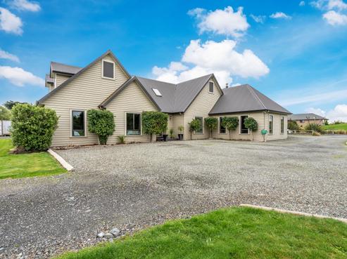 80G Black Road, Otatara